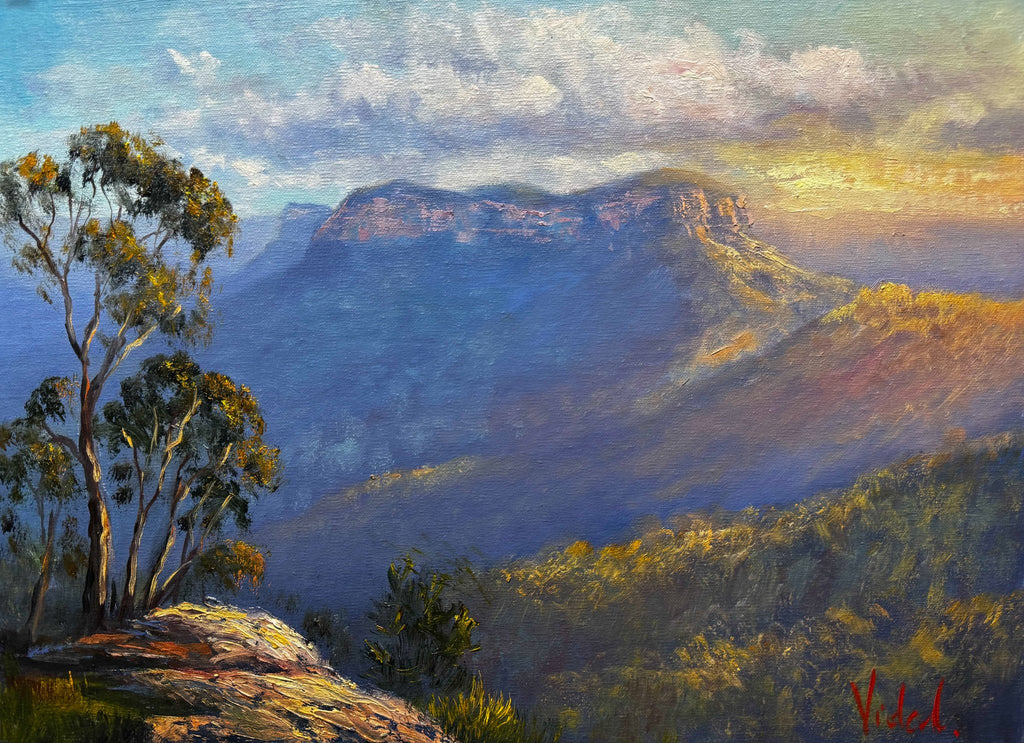 69164a62e1b8ea140711df10_2025p1134-sunset-on-mt-solitary-b-copy-_1768202923685.jpg