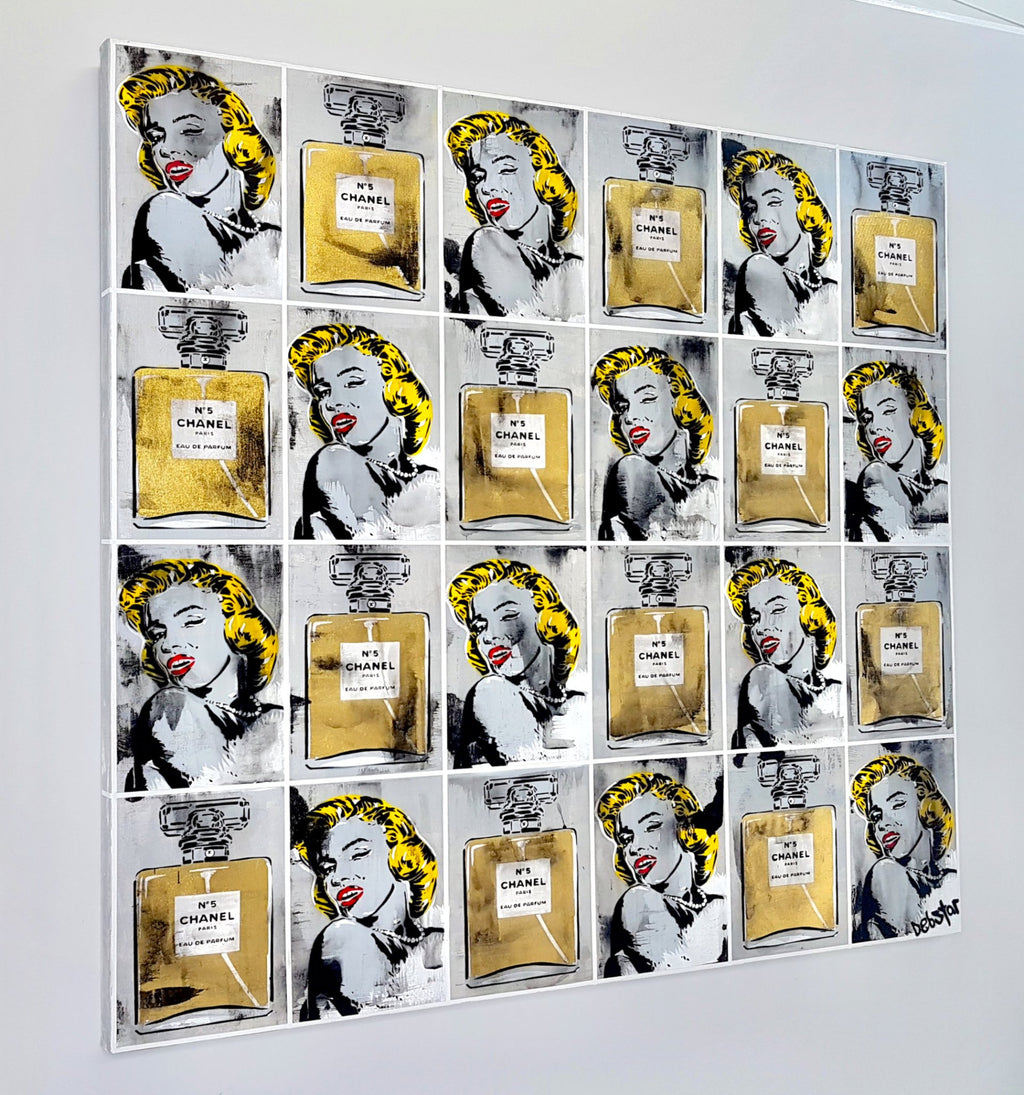 69164a62e1b8ea140711df10_advertising-space-marilyn-monroe-chanelno5-perfume-pop-art-songbird-designz-deborah-lang-art-urban-canvas-3_1766887329977.jpg