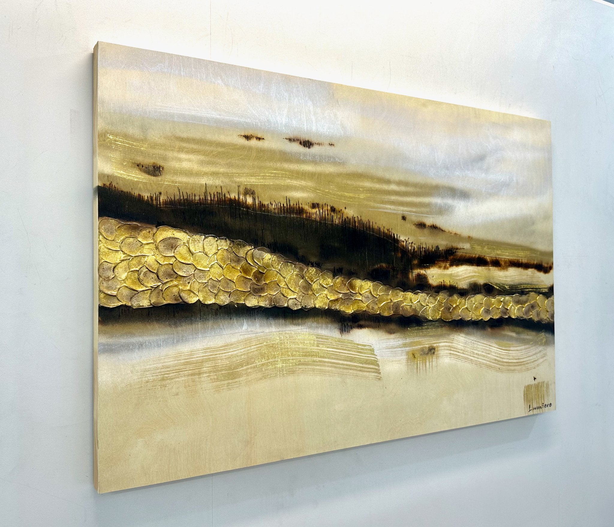 69164a62e1b8ea140711df10_burnished-illumination-abstract-deborah-lang-lumiere-art-3_1769334761426.jpg