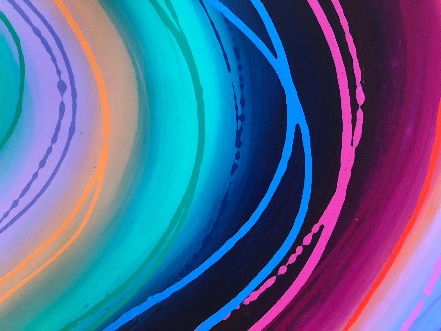 69164a62e1b8ea140711df10_candy-swirl-close-lr_1773537007066.jpg