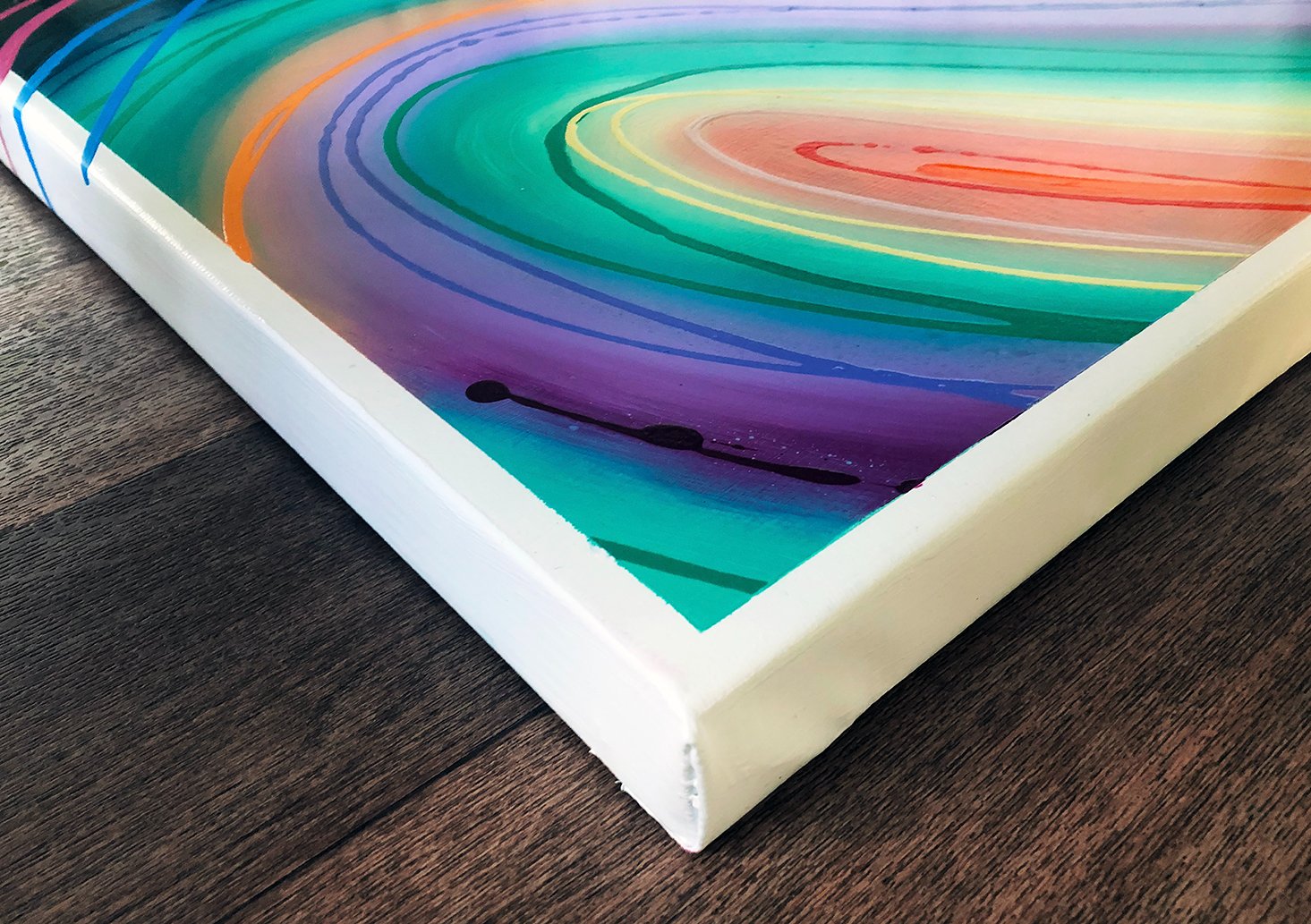 69164a62e1b8ea140711df10_candy-swirl-corner-lr_1773537007065.jpg