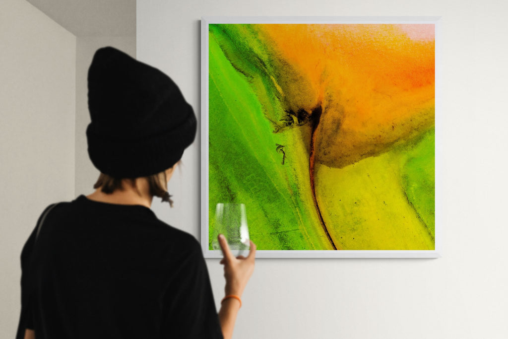 69164a62e1b8ea140711df10_close-up-of-a-woman-next-to-a-gallery-wall-1_1790470473311.jpg