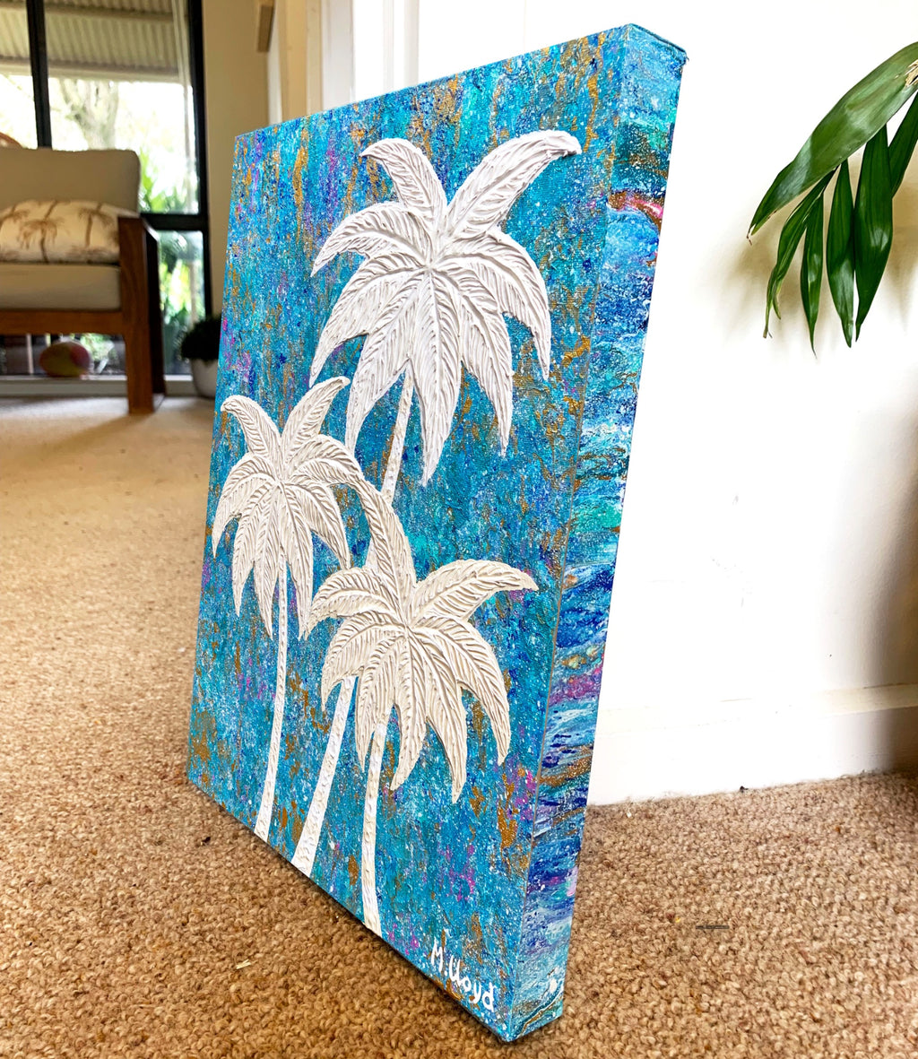 69164a62e1b8ea140711df10_edges-beach-palm-trees-coastal-blues-mini_1781933021464.jpg