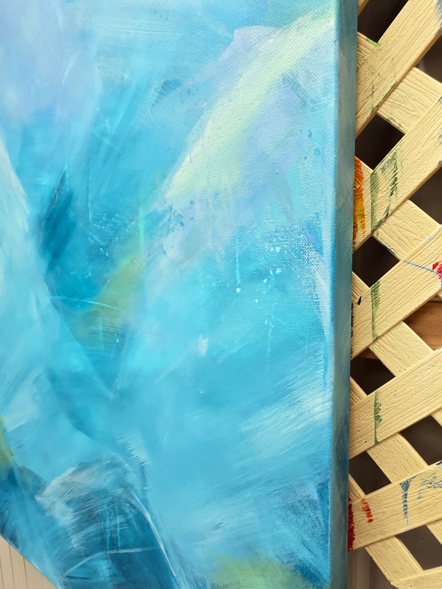 69164a62e1b8ea140711df10_frozen1-edge_1776984162037.jpg