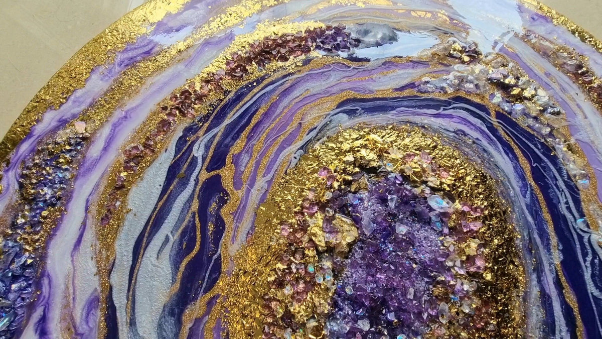 69164a62e1b8ea140711df10_gilded-amethyst-detail-d_1791772866308.jpg