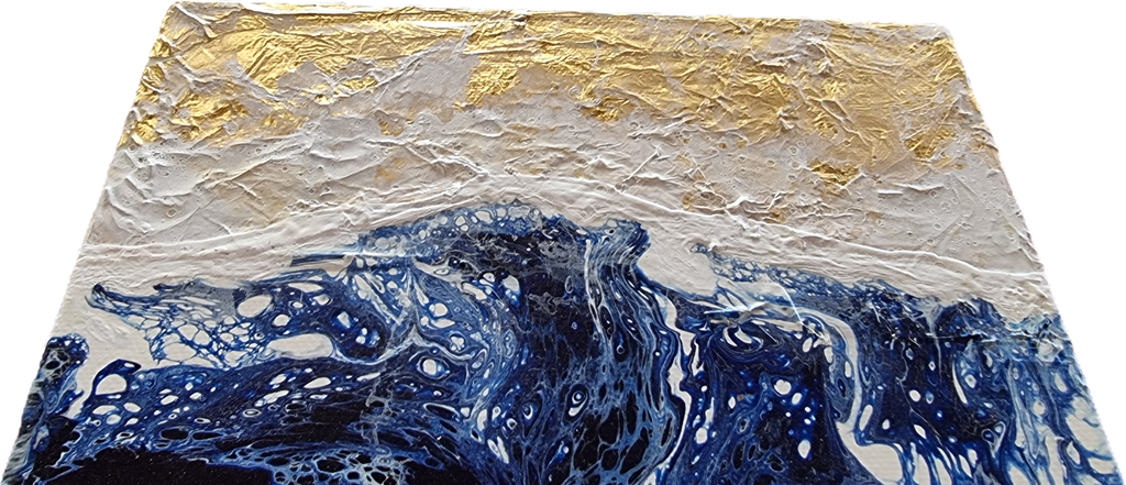 69164a62e1b8ea140711df10_gilded-waves-detail-b_1792720066733.png