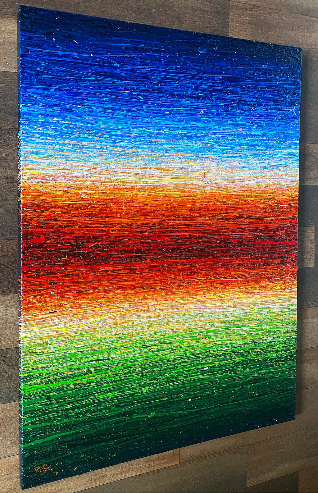 69164a62e1b8ea140711df10_mirage-in-blue-red-and-green-ls-lr_1777623431356.jpg