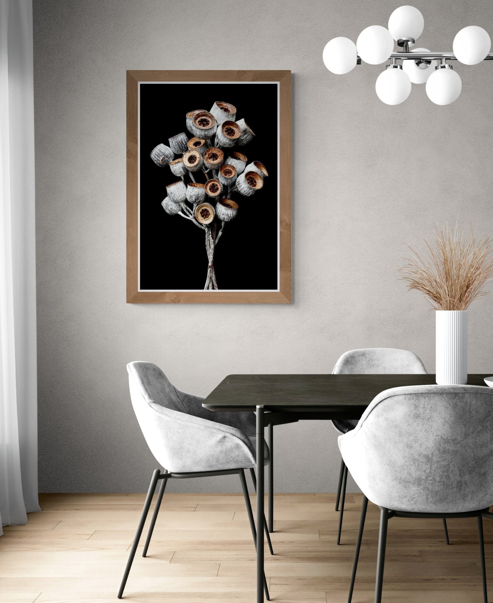 69164a62e1b8ea140711df10_modern-dining-room-with-pendant-lights-10-_1779945163310.jpg