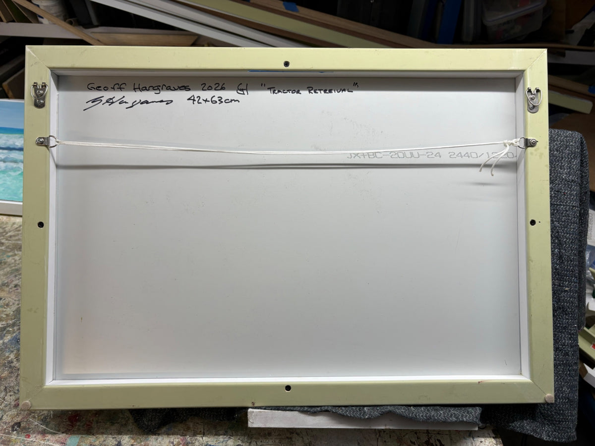 69164a62e1b8ea140711df10_panel-back-of-tractor-retrieval_1789627138810.jpg