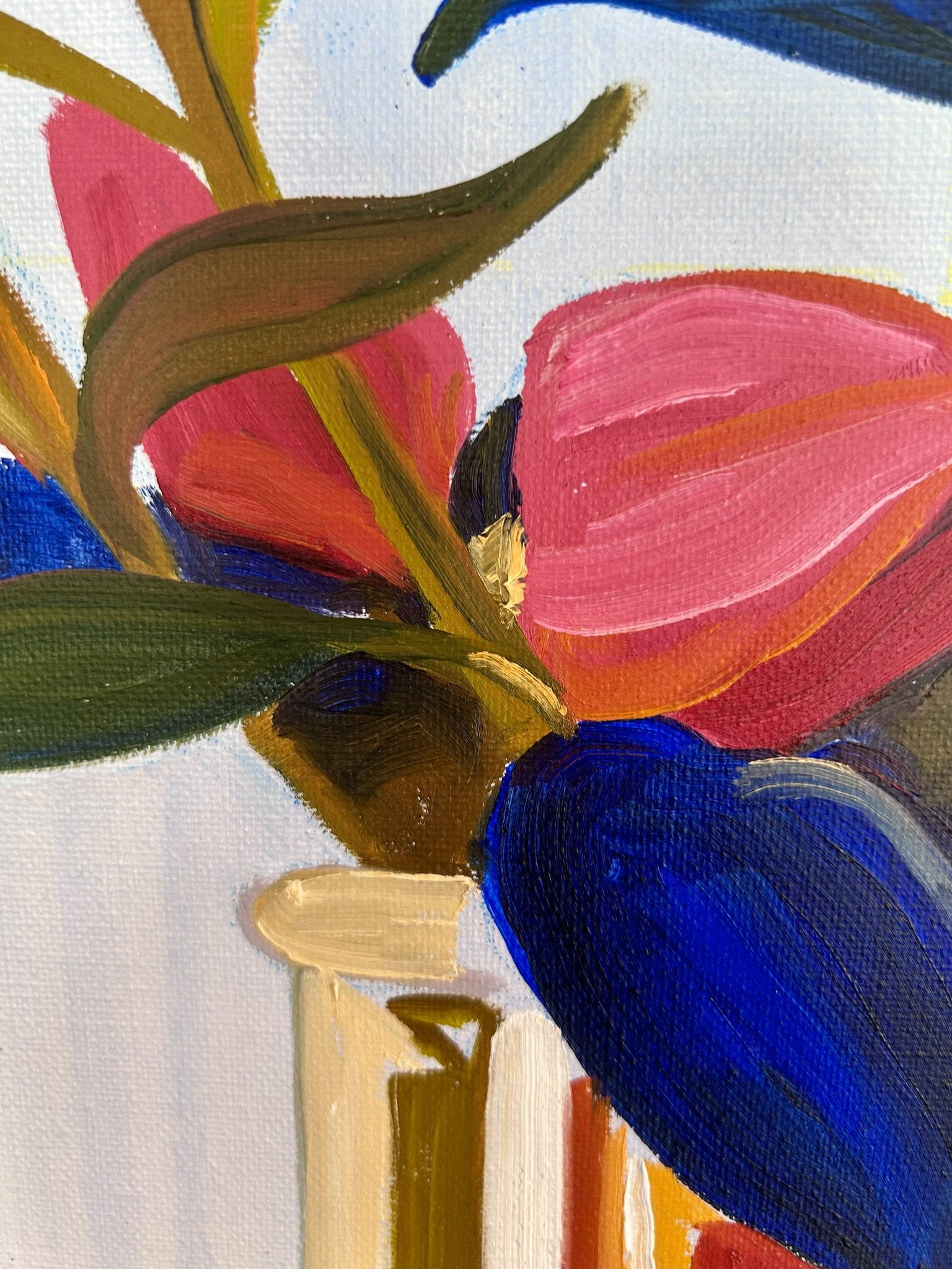 69164a62e1b8ea140711df10_red-lillie-close-up2_1774926668543.jpg