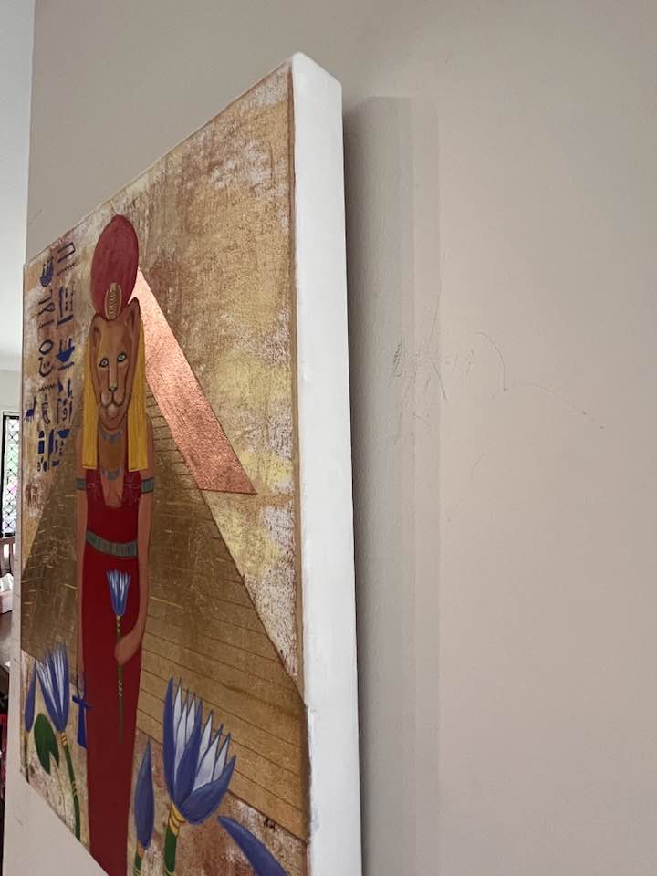 69164a62e1b8ea140711df10_sekhmet-side-on_1768354870923.jpg