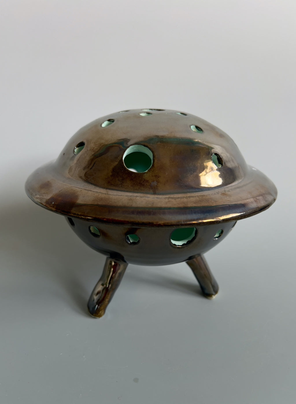 69164a62e1b8ea140711df10_space-ship-lantern-1-susannah-paterson-_1773118843671.jpeg