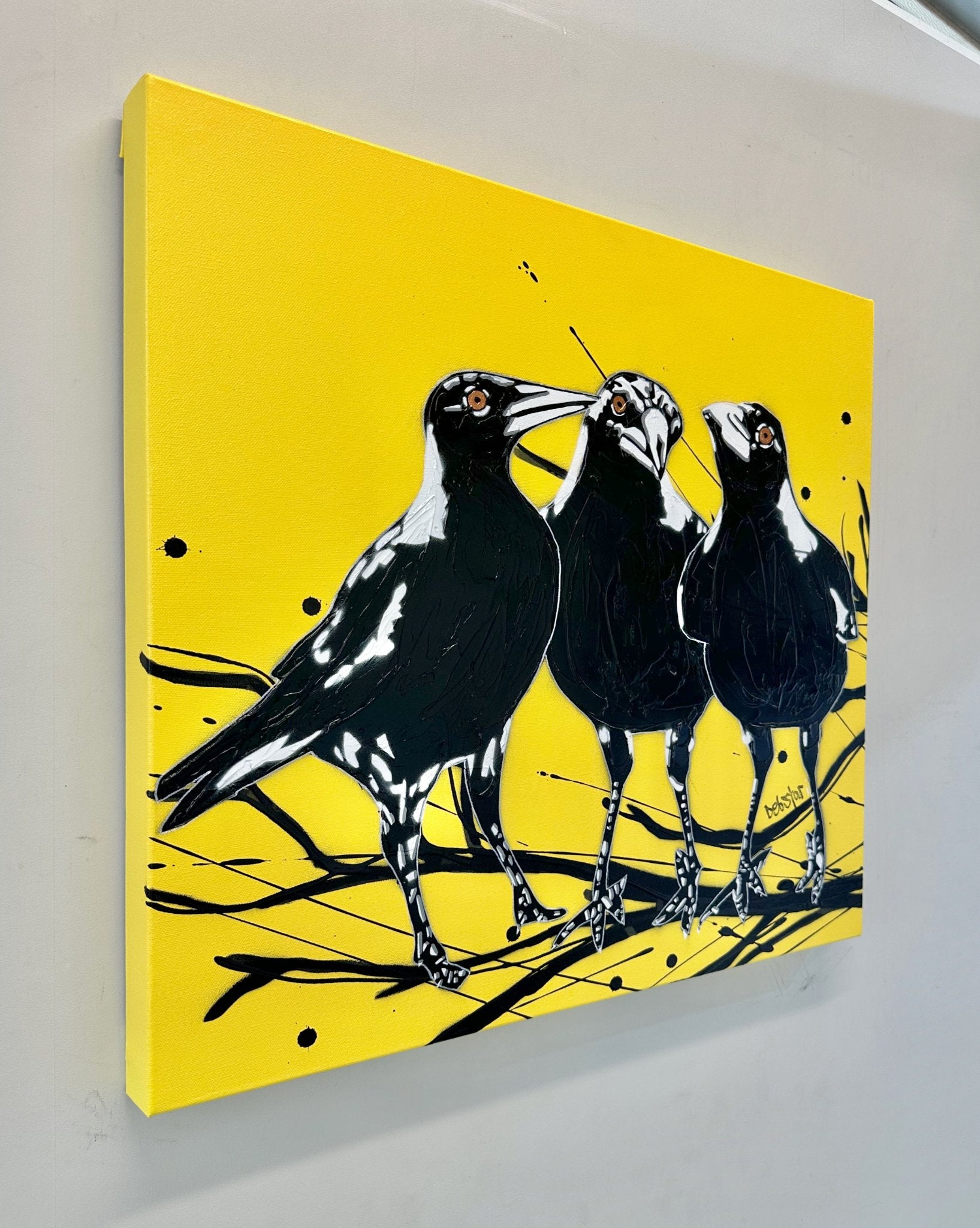 69164a62e1b8ea140711df10_yellow-magpie-huddle-pop-popart-debstar-deborah-lang-art-urban-canvas-2_1784338652242.jpg